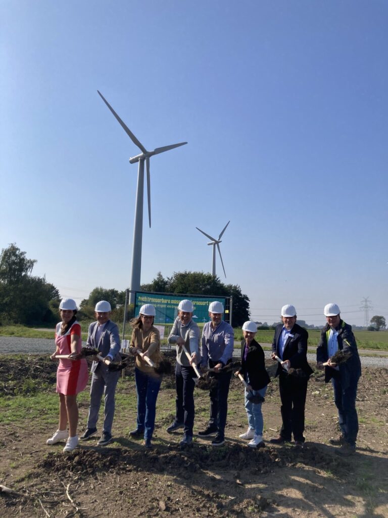 Spatenstich zum Repowering im Windpark Uetersen